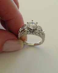 ALLURING DIAMOND ACCEDNTED ENGAGEMENT RING SETTING OR RIGHT HAND RING