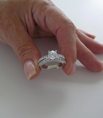 MODERN DIAMOND RING SETTING