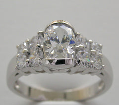 OVAL SHAPE DIAMOND ENGAGEMENT RING SETTING OR RING RE-MOUNTINGS