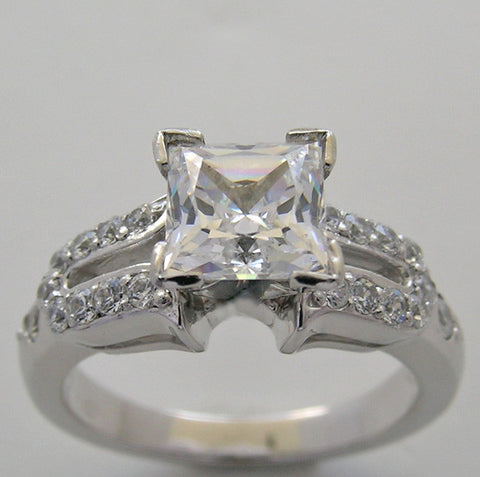 ENGAGEMENT RING SETTING WITH DIAMOND ACCENTS FOR ALL SHAPE CENTER STONES