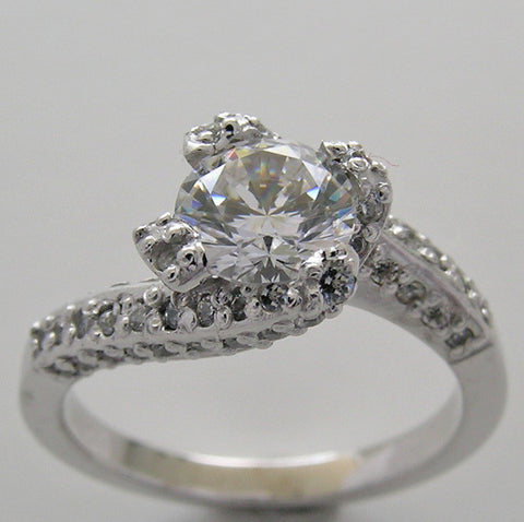 GRACEFUL UNUSUAL ENTWINNED SWIRL DESIGN SOLITAIRE RTING SETTING WITH DIAMOND ACCENTS