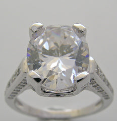 LARGE IMPORTANT OVAL SHAPE DIAMOND ACCENT ENGAGEMENT RING SETTING