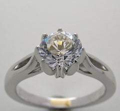 PRETTY SOLITAIRE ENGAGEMENT RING SETTING FOR ROUND STONE