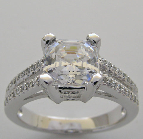 ENGAGEMENT RING SETTING WITH SPLIT DIAMOND SHANK