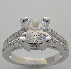 ENGAGEMENT RING SETTING WITH SPLIT DIAMOND SHANK