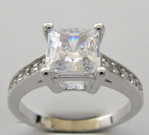 SPECIAL PRINCESS CUT DIAMOND ENGAGEMENT RING SETTING