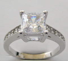 SPECIAL PRINCESS CUT DIAMOND ENGAGEMENT RING SETTING