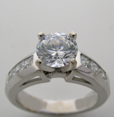 ILLUSION SET PRINCESS CUT ACCENT DIAMOND ENGAGEMENT RING SETTINGS