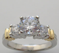 SIMPLISTIC TWO TONE DIAMOND RING SETTING