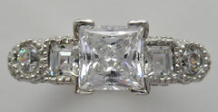 ANTIQUE STYLE UNIQUE DIAMOND ENGAGEMENT RING MOUNTING