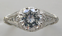 ELEGANT ART DECO STYLE DIAMOND SETTING