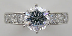 OUTSTANDING DIAMOND ENGAGEMENT RING SETTING WITH FLAIR