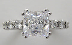 CHARMING PRINCESS CUT DIAMOND SETTING