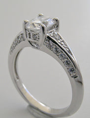 PRETTY OVAL SHAPE ENGAGEMENT RING SETTING WITH DIAMOND ACCENT