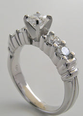 UNUSUAL DIAMOND ENGAGEMENT RING SETTING