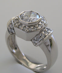 ANTIQUE STYLE UNIQUE DIAMOND ACCENT ENGAGEMENT RING SETTING