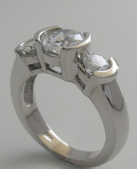 CONTEMPORARY THREE STONE CURVED BAR SET SEMI BEZEL RING SETTING