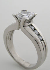 PRETTY PRINCESS CUT DIAMOND ACCENT ENGAGEMENT RING SETTING