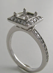 FEMININE PRINCESS CUT ENGAGEMENT RING SETTING