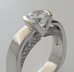 CONTEMPORARY DIAMOND ENGAGEMENT RING SETTING