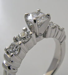 UNUSUAL DIAMOND ENGAGEMENT RING SETTING