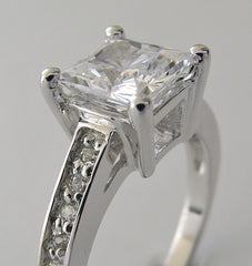 SPECIAL PRINCESS CUT DIAMOND ENGAGEMENT RING SETTING