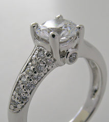 UNIQUE FEMININE ROUND DIAMOND ENGAGEMENT RING SETTING