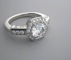 HEXAGONALDESIGN SHAPE DIAMOND PAVE HALO RING SETTING