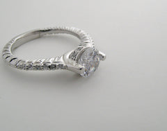 FEMININE ENGAGEMENT RING SETTING WITH DIAMOND SHANK