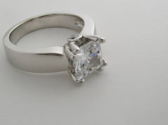 REMOUNT OR ENGAGEMENT RING SETTING WIDE HEFTY WITH ACCENT DIAMONDS