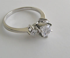 THREE STONE PRINCESS CUT DIAMOND RING SETTING