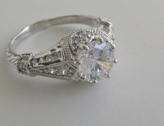 ELEGANT ART DECO STYLE DIAMOND SETTING