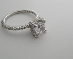 CHARMING DAINTY SOLITAIRE DIAMOND ACCENT ENGAGEMENT RING SETTING