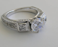 IMPORTANT ENGAGEMENT OR REMOUNT RING SETTING INTERESTING DIAMOND ACCENTS