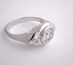 INTERESTING THREE STONE DIAMOND ENGAGEMENT RING SETTING