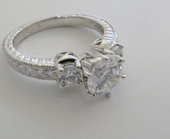 UNUSUAL ROUND THREE STONE DIAMOND ACCENT ENGAGEMENT RING SETTING