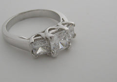 THREE STONE ENGAGEMENT RING SETTING WITH PRINCESS CUT DIAMONDS