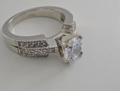 INTERESTING RING SETTING PAVE DIAMOND ACCENTS GOLD OR PLATINUM