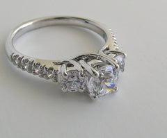 DIFFERENT LOOKING THREE STONE DIAMOND ANNIVERARY RING SETTING