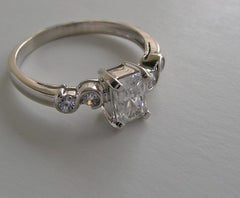GOLD ENGAGEMENT RING SETTING DIAMOND ACCENTS