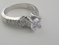 FEMININE DIAMOLND ACCENT ENGAGEMENT RING SETTING