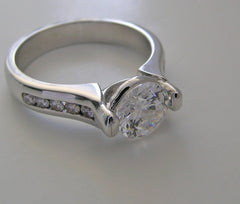 ELEGANT MODERN BEZEL DESIGN ENGAGEMENT RING SETTING