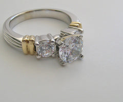 SIMPLISTIC TWO TONE DIAMOND RING SETTING