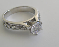 ELEGANT DIAMOND ENGAGEMENT RING SETTING