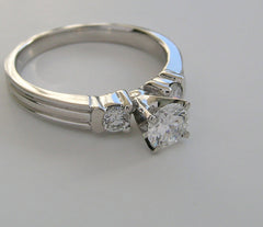 PRETTY FEMININE THREE STONE DIAMOND ENGAGEMENT RING SETTING