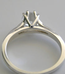 SIMPLY ELEGANT EIGHT PRONG SOLITAIRE ENGAGEMENT RING SETTING