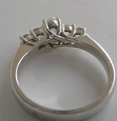 FIVE STONE ENGAGEMENT RING SETTING OR WEDDING RING MOUNTING