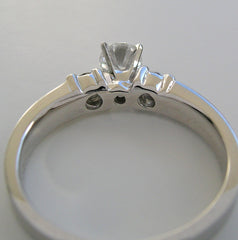 PRETTY FEMININE THREE STONE DIAMOND ENGAGEMENT RING SETTING