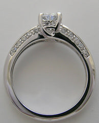 PRETTY OVAL SHAPE ENGAGEMENT RING SETTING WITH DIAMOND ACCENT