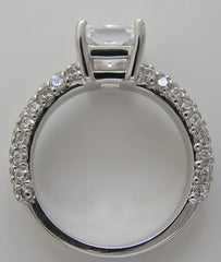 CHARMING DIAMOND PRINCESS CUT ENGAGEMENT RING SETTING